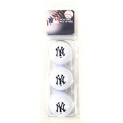 T0446418NYY [3 GOLF BALLS IN CLAMSHELL]