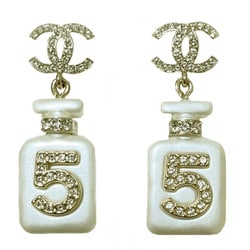 大人気☆ CHANEL♥No.5ピアス | ochge.org