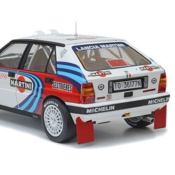 ヨドバシ.com - タミヤ TAMIYA 37706 1/12 ランチア デルタ HF