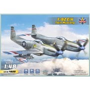MVT48020 1/48 米・ノースアメリカンP-82E/Hツインムスタング長距離戦闘機 [組立式プラスチックモデル]