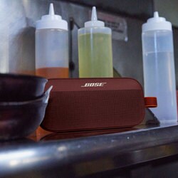 BOSE - BOSE ワイヤレススピーカー SOUNDLINK FLEX カーマインレッド ヨドバシ.com - ボーズ BOSE ポータブル Bluetoothスピーカー
