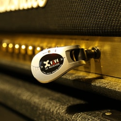 Xvive XV-U2 シルバー ギターワイヤレスシステム
