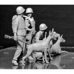 ヨドバシ.com - マスターボックス MB35181 1/35 米 現用兵士4体