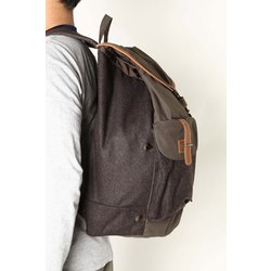 ヨドバシ.com - フェールラーベン FJALLRAVEN Varmland Rucksack 23341