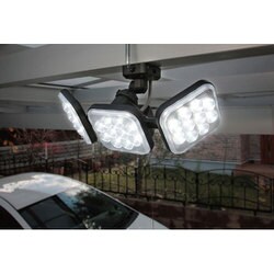 ヨドバシ.com - ムサシ Musashi 12W×3灯 フリーアーム式LED