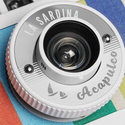 【希少】 ロモグラフィー LA SARDINA フィルムカメラ 未使用 希少】 ロモグラフィー LA SARDINA フィルムカメラ 未使用