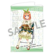 映画 五等分の花嫁 描き下ろし B2タペストリー キャンプ Ver. 中野四葉 [キャラクターグッズ]
