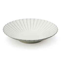 プレート 23cm 輪花皿 花皿 花シリーズ 洋食器 陶器 日本製 ぎんはく 288148