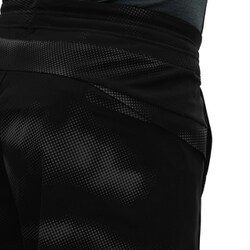 ヨドバシ.com - オン On ハイブリッドショーツ ルモス Hybrid Shorts