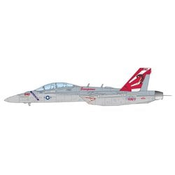 TPA-23 1/48 アメリカ海軍 電子戦機 EA-18G グラウラー 三沢 2021 CAGバード VAQ-132 スコーピオンズ [組立式プラスチックモデル]
