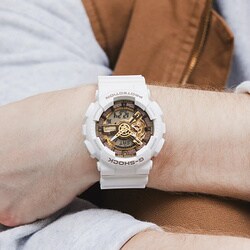 ヨドバシ.com - カシオ CASIO G-SHOCK ジーショック LOV-22A-7AJR [G