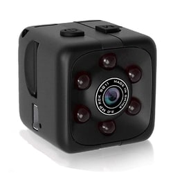 ウェラブルカメラ GeeCube X1（ジーキューブ X1） 1080P FullHD/赤外線で暗視撮影/動体検知/USB充電 GeeCube-x1-bk