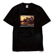 新幹線変形ロボ シンカリオン 500 TYPE EVA 黒 Sサイズ デジラマTシャツ [キャラクターグッズ]