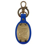PEANUTS レザーキーホルダー 小判型 スヌーピー＆チャーリー・ブラウン BL [キャラクターグッズ]