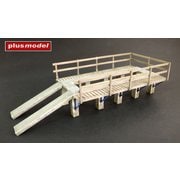 581 1/35 ランププラットホーム [組立式プラスチックモデル]