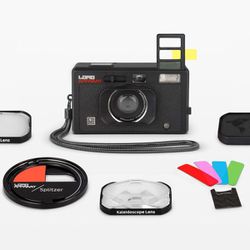 la121ps [LomoApparat 21mm Point and Shoot Camera]