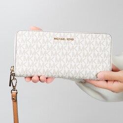 長財布 Michael Kors SS25 (32F1GJ6E7B 150VANILLA) ヨドバシ.com - マイケルコース Michael Kors 32F1GJ6E7B/150