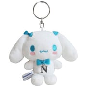 182135-23 サンリオキャラクターズ イニシャルマスコット ぬいぐるみキーホルダー ツインテール シナモロール 【N】 [キャラクターグッズ]