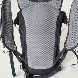 ヨドバシ.com - サロモン SALOMON XA 25 (WITHOUT FLASKS) LC2077400