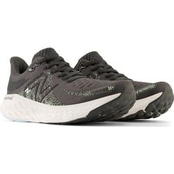 New Balance - ニューバランス　1080 NB公式 - ニュースリリース - 定評のあるクッショニングは