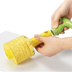 ヨドバシ.com - 貝印 KAI Kai Kitchen ぐるりん パイナップル