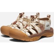 ニューポート レトロ NEWPORT RETRO×SMOKEY BEAR 1027456 Smokey Bear/S'mores US8(25cm) [サンダル レディース]