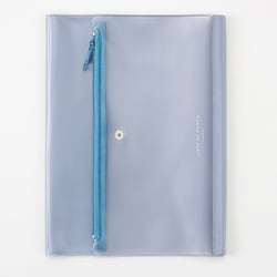 isshoni.ペンケース付ノートカバーPVC A5 Rブルー N1936