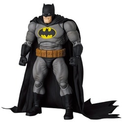 【新品】バットマン ダークナイト フィギュア（メディコム・トイ MAFEX） メディコムトイ MAFEX マフェックス No.053 ダークナイト