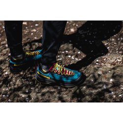 ヨドバシ.com - スポルティバ LA SPORTIVA TX4 R 27Z 640108