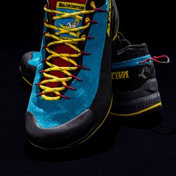 ヨドバシ.com - スポルティバ LA SPORTIVA TX4 R 27Z 640108