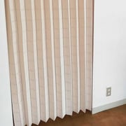 間仕切り カーテン 150×220cm パタッとたためるカーテン 防炎加工 ドット柄 ベージュ