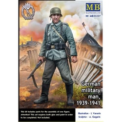 MB35227 独・国防陸軍歩兵兵士1体1939-41・小火器ランナー付 [プラモデル]