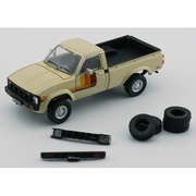 64B0226 1/64 トヨタ ハイラックス アイボリー LHD [ダイキャストミニカー]