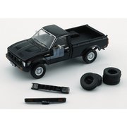 64B0227 1/64 トヨタ ハイラックス ブラック RHD [ダイキャストミニカー]