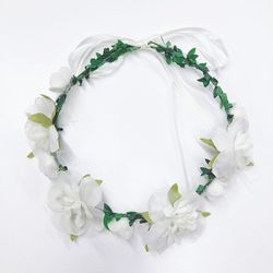 Q5798 [minacute（ミナキュート） 花かんむり ホワイトレース]
