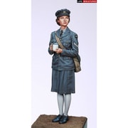 LM-35004 1/35 WWII イギリス空軍WAAF（婦人補助空軍） 副班長 1940-1941年 [組立式プラスチックモデル]