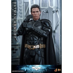 ヨドバシ.com - ホットトイズ HOT TOYS ムービー・マスターピース 1/6スケールフィギュア ダークナイト ライジング バットスーツ格納庫＆ブルース・ウェイン  [塗装済完成品フィギュア 全高約430mm] 通販【全品無料配達】