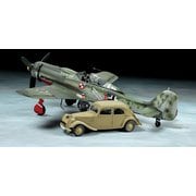 25213 1/48 フォッケウルフ Fw190 D-9 JV44 シトロエン 11CV スタッフカー セット [組立式プラスチックモデル]