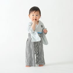 対象年齢：2歳 男児袴 ロンパース グレー（80）