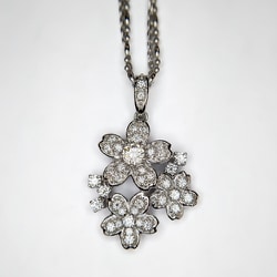 K18WG/K18WGダイヤモンドプチネックレス トップ26×17mm チェーン45cm 028716384