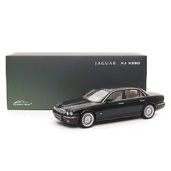 ヨドバシ.com - オールモストリアル ALMOST REAL 810501 1/18 Jaguar