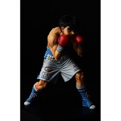 はじめの一歩 幕之内一歩 フィギュア オルカトイズ Amazon | オルカトイズ はじめの一歩 幕之内一歩 -fighting pose