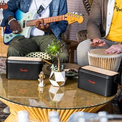 ヨドバシ.com - フェンダーオーディオ Fender Audio Riff ヨドバシ.com - フェンダーオーディオ Fender Audio Riff