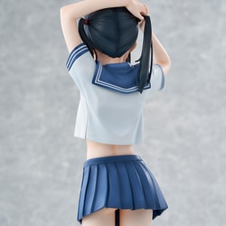 カントク セーラー服のまんなか 完成品フィギュア【中古】 フィギュア】カントク 『セーラー服のまんなか』 ABS&PVC 塗装