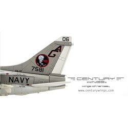 ヨドバシ.com - センチュリーウイングス CW001646 1/72 A-7E コルセアII アメリカ海軍 第12攻撃飛行隊  フライング・ウバンギス 空母ドワイト・D・アイゼンハワー搭載 1979年 AG406/#157581 [ダイキャスト模型] 通販【全品無料配達】