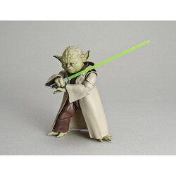 Star Wars 1/6 Yoda Pre-Colored Plastic Model (New Package