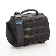 カメラバッグ アクシス V2 スリングバッグ 4L マルチカムブラック 637-761