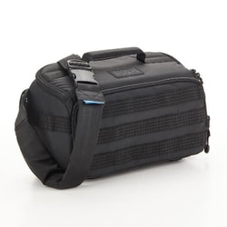 カメラバッグ アクシス V2 スリングバッグ 6L ブラック 637-762