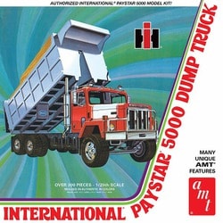 AMT1381 1/25 インターナショナル ペイスター 5000 ダンプトラック [組立式プラスチックモデル]