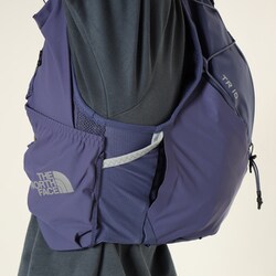 ヨドバシ.com - ザ・ノース・フェイス THE NORTH FACE ティーアール10 TR 10 NM62393 ケイブブルー(CV) Lサイズ  [ランニング トレイルランニング用ザック 10L] 通販【全品無料配達】